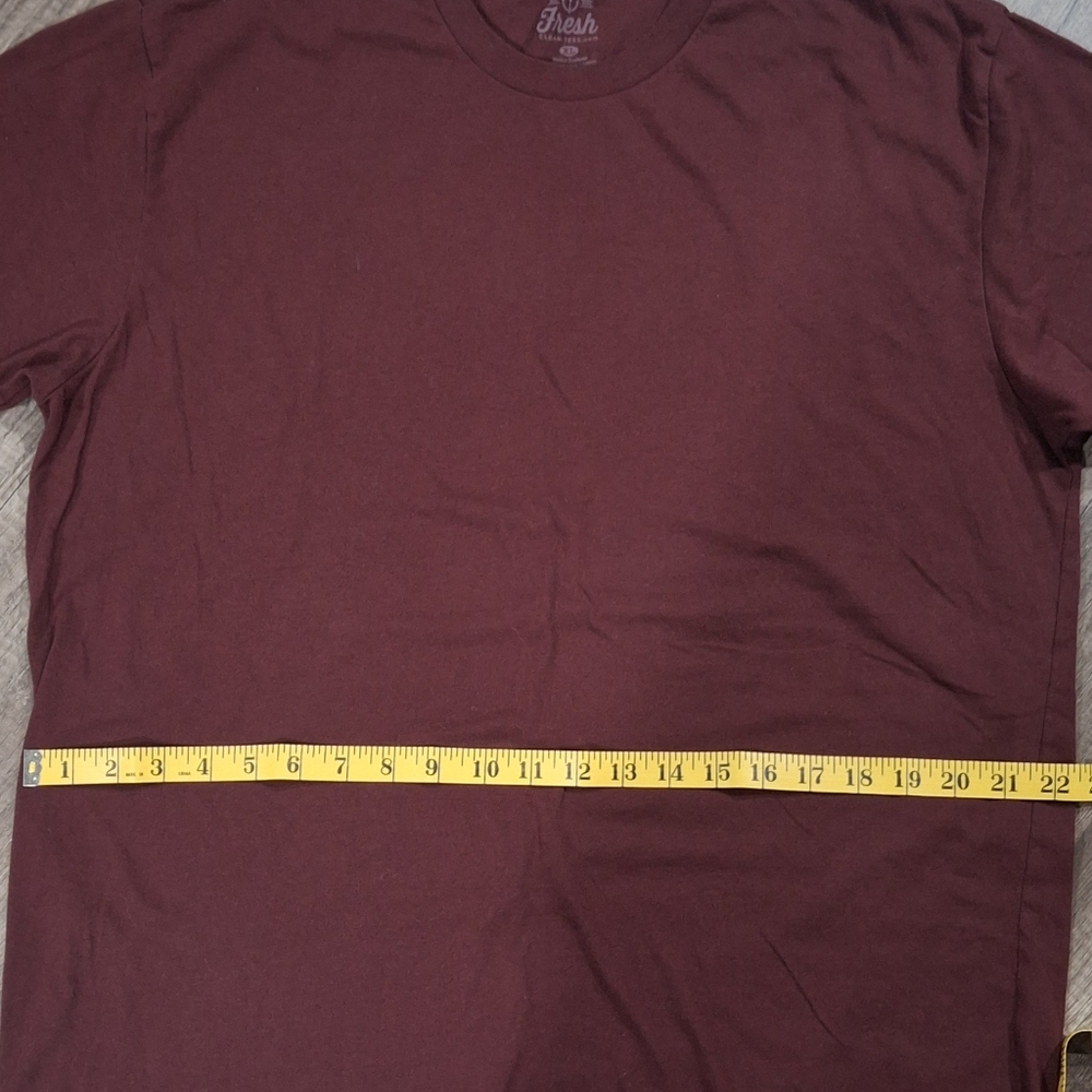 fresh Men's Short Sleeve Crewneck Tees - Black, Navy, Charcoal, Burgundy - Picture 5 of 6